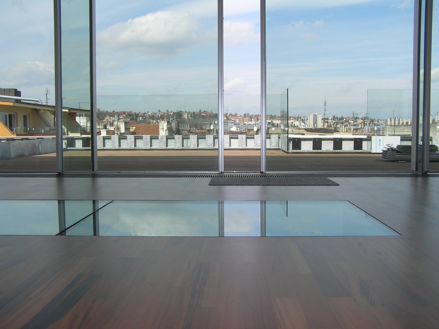 Střešní nástavba Kyjevská 